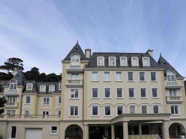 Flat for rent in St Brelade