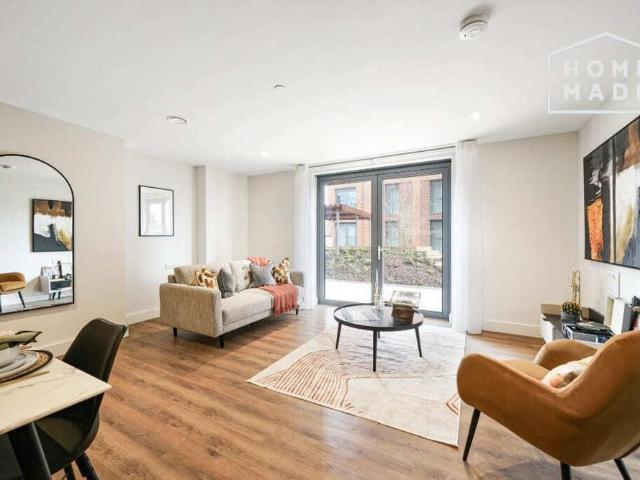 Apartment for rent in Calcot, West Berkshire