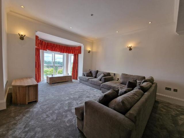 Apartment for rent in Lichfield, Boley Park