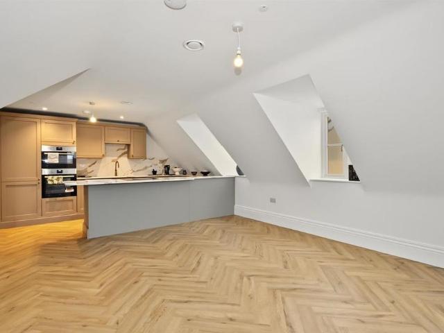 Apartment for rent in Milverton, Warwick
