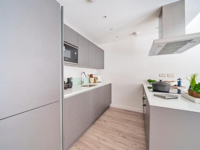 Flat for rent in Reach, Greater London