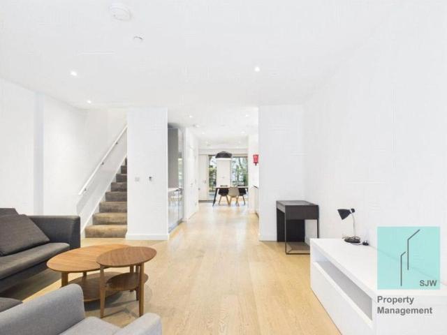 Apartment for rent in London Borough of Southwark, Greater London