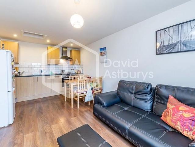 Apartment for rent in Westminster, Victoria