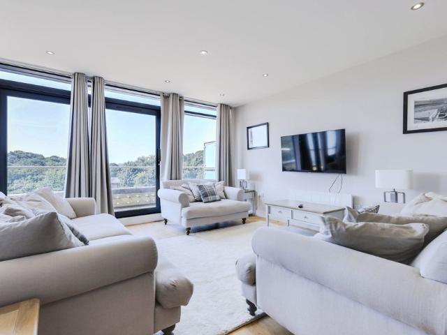 Apartment for rent in Horsforth Woodside, Leeds