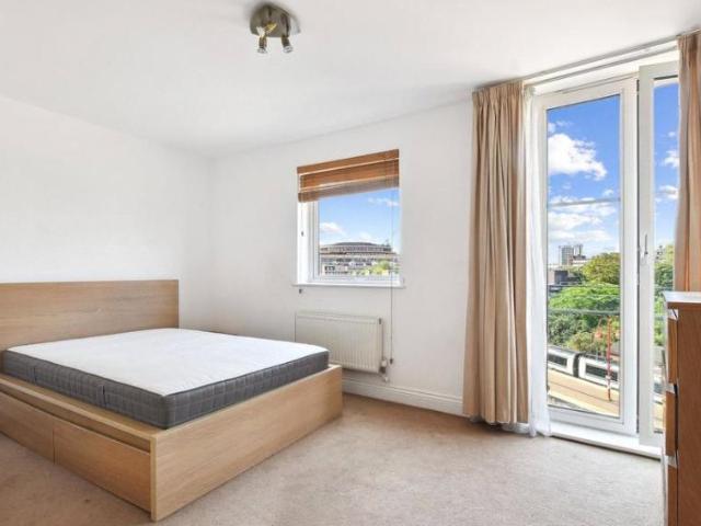 Apartment for rent in St. John's Wood, Isle Of Man