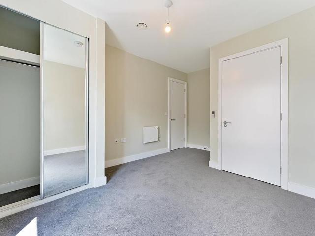 Apartment for rent in Enborne, West Berkshire