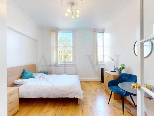 Flat for rent in Earl's Court, Isle Of Man