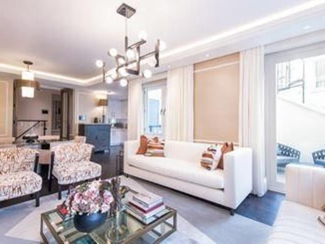 Apartment for rent in South Kensington, Greater London