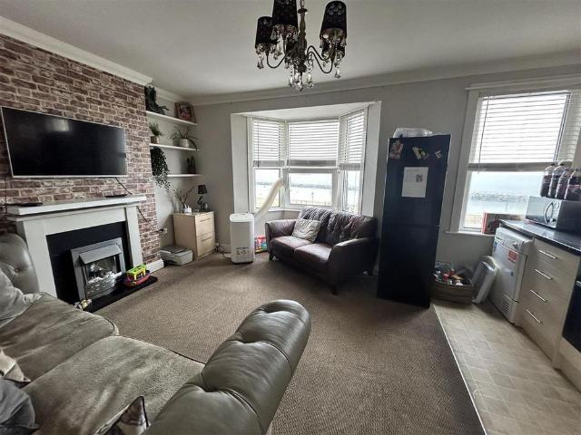 Apartment for rent in Oxenden, The Bridge
