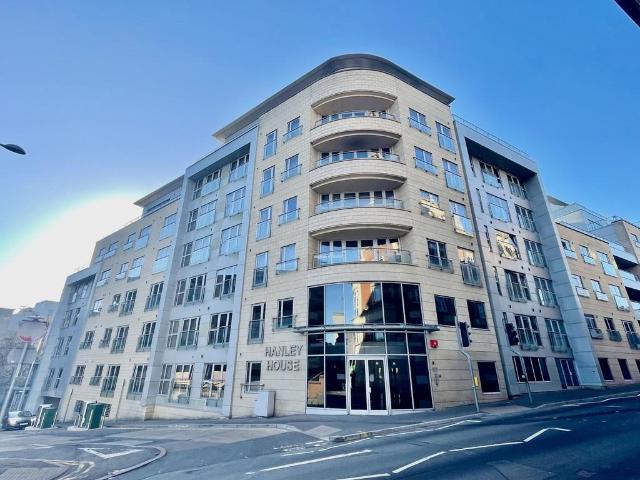 Flat for rent in Haddon, Isle Of Man