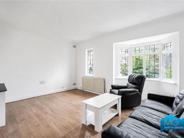 Apartment for rent in London Borough of Barnet, Greater London