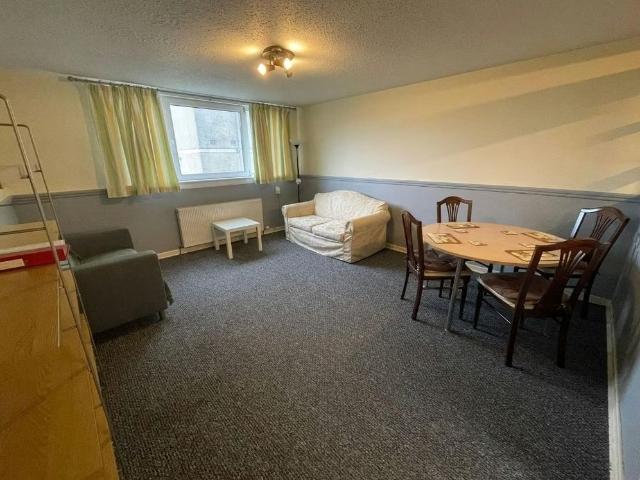 Apartment for rent in The Calders, Wester Hailes