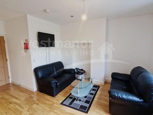 Apartment for rent in Highfields, Old Wharf