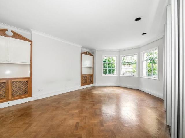 Apartment for rent in Knighton