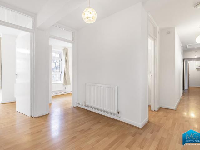 Flat for rent in Colney Hatch, Isle Of Man