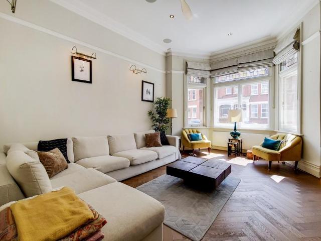 Flat for rent in West Kensington, Isle Of Man