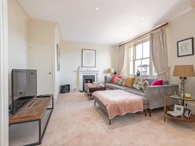 Apartment for rent in Belgravia, Greater London