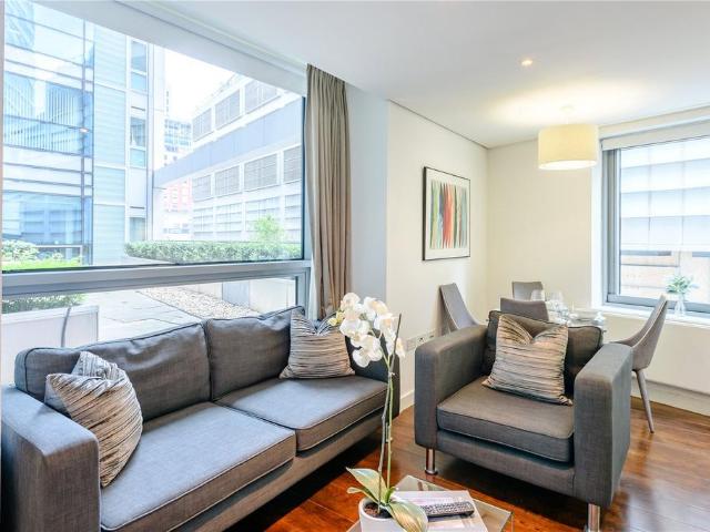 Flat for rent in Paddington, Isle Of Man