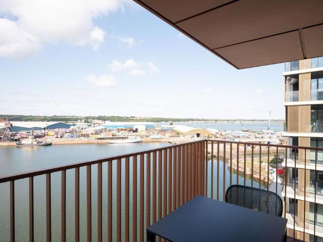 Flat for rent in Brompton, Gillingham