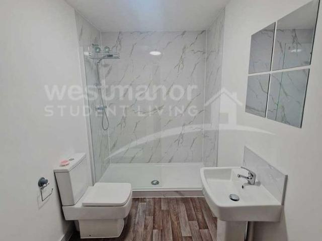 Apartment for rent in Highfields, Old Wharf