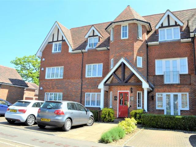 Flat for rent in Amersham