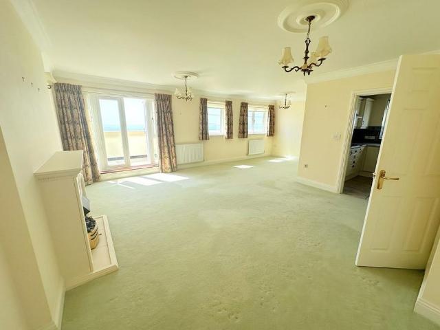Apartment for rent in Central, Heathlands