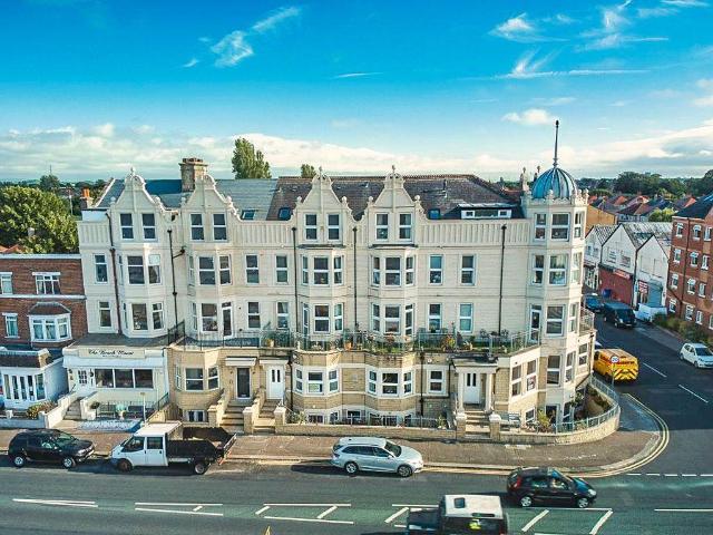 Flat for rent in Bare, Lancashire