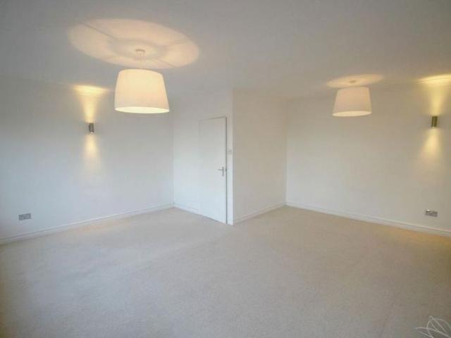 Apartment for rent in Sevenoaks, The Butts