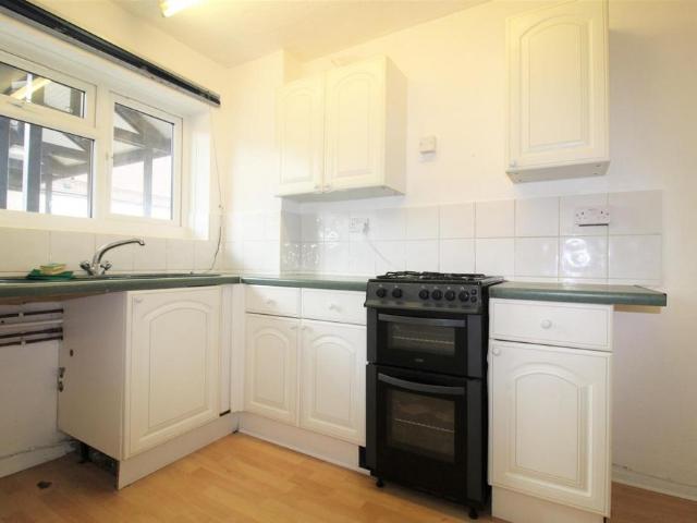 Flat for rent in Pouchen End, Hertfordshire