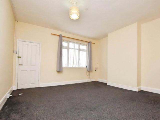 Apartment for rent in Barkingside, Greater London