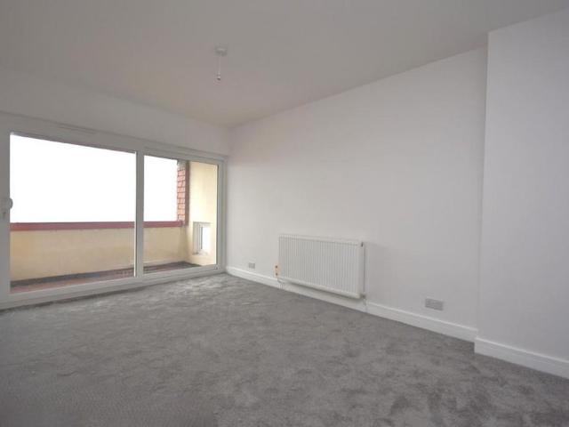 Apartment for rent in Lower Penarth, Penarth