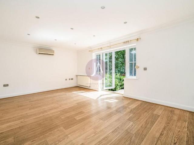 Apartment for rent in Hendon, Greater London
