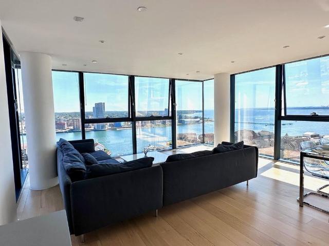 Apartment for rent in Ocean Village, Southampton