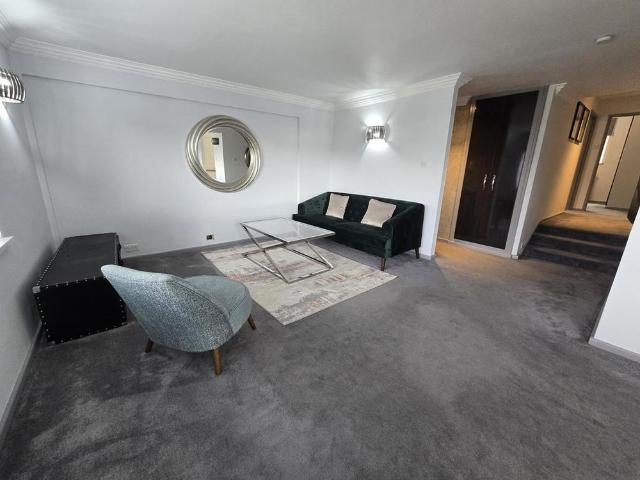 Apartment for rent in Sutton Coldfield, Isle Of Man