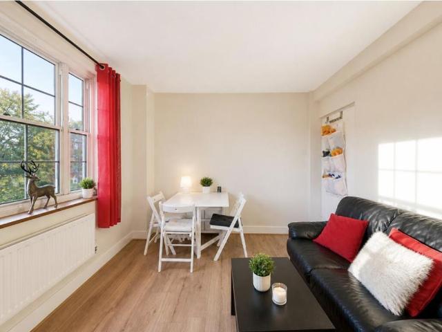 Apartment for rent in Clapham, Greater London