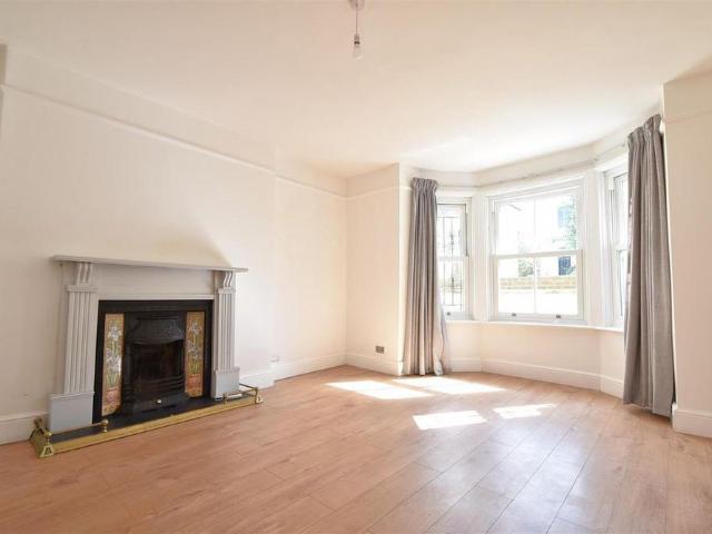 Apartment for rent in St Leonards Green, Guestling Green