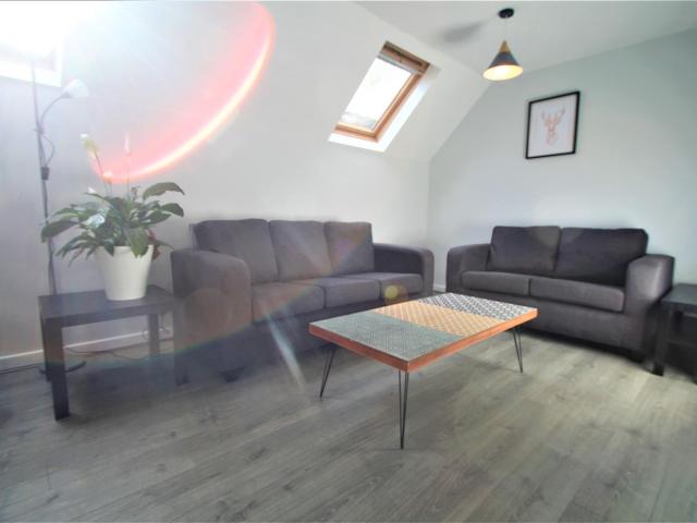 Apartment for rent in Woodhouse Cliff, Leeds