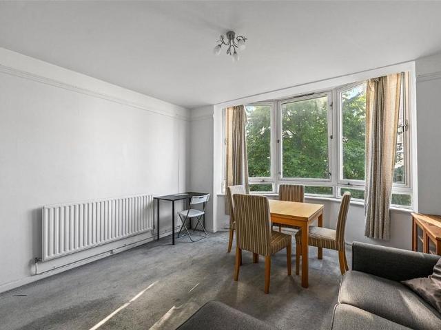 Apartment for rent in South Lambeth, Isle Of Man