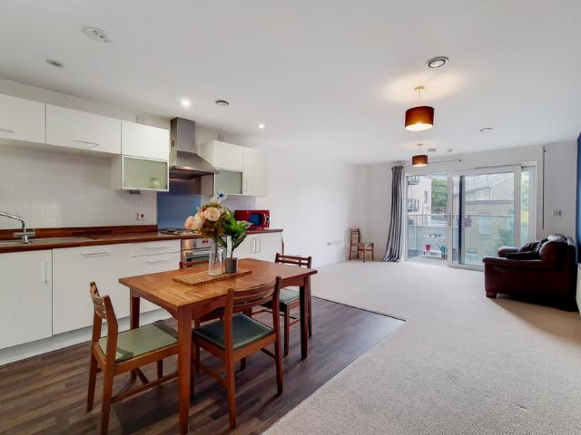 Apartment for rent in Old Ford, Bow