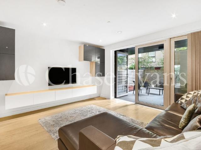 Apartment for rent in Walworth, Greater London