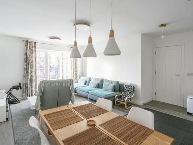 Flat for rent in Pouchen End, Hertfordshire