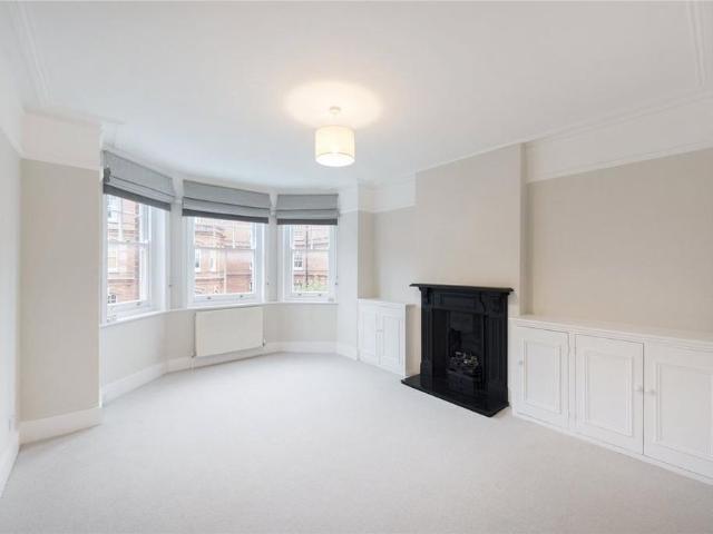 Apartment for rent in London Borough of Hammersmith and Fulham, Greater London