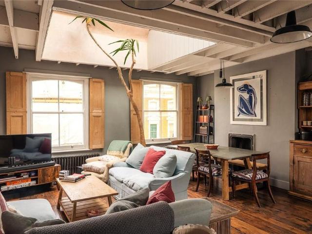 Apartment for rent in North Kensington, Greater London