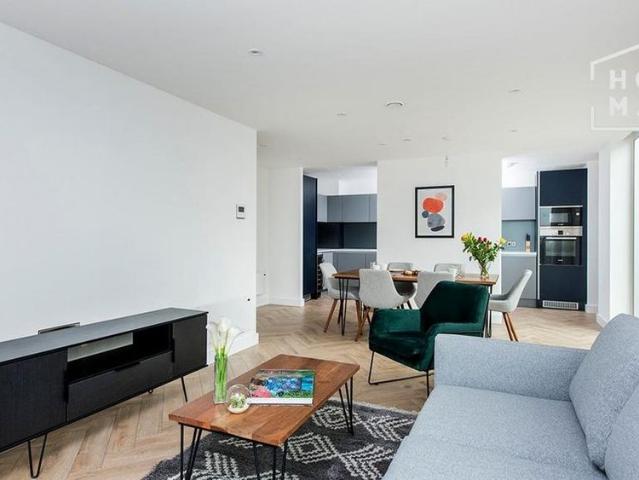 Apartment for rent in City Centre, Salford