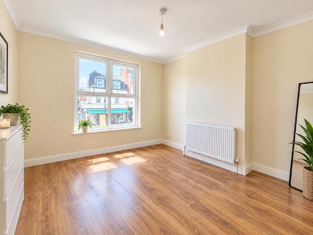 Apartment for rent in London Borough of Croydon, Thornton Heath