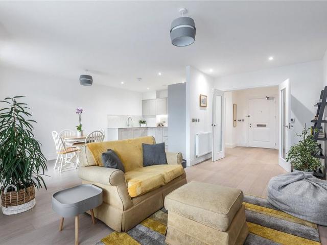 Apartment for rent in Ryewood, Sevenoaks