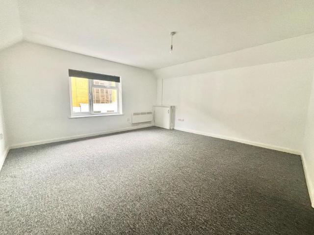 Apartment for rent in The Polygon, City Of Southampton