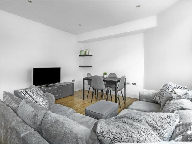 Flat for rent in Holborn, Greater London