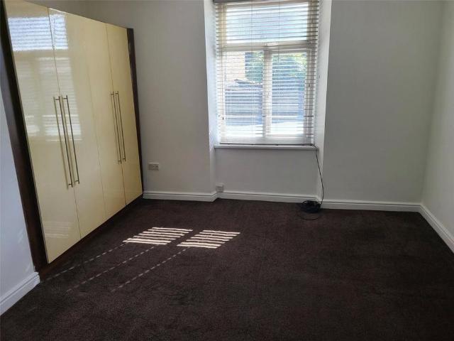 Apartment for rent in Dewsbury, Kirklees