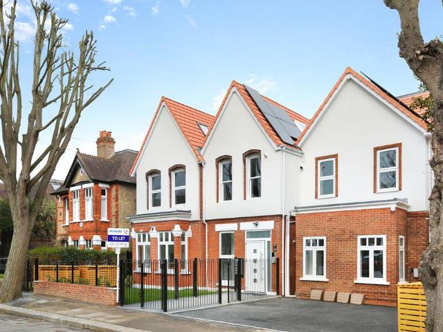 Flat for rent in Wallington, Isle Of Man